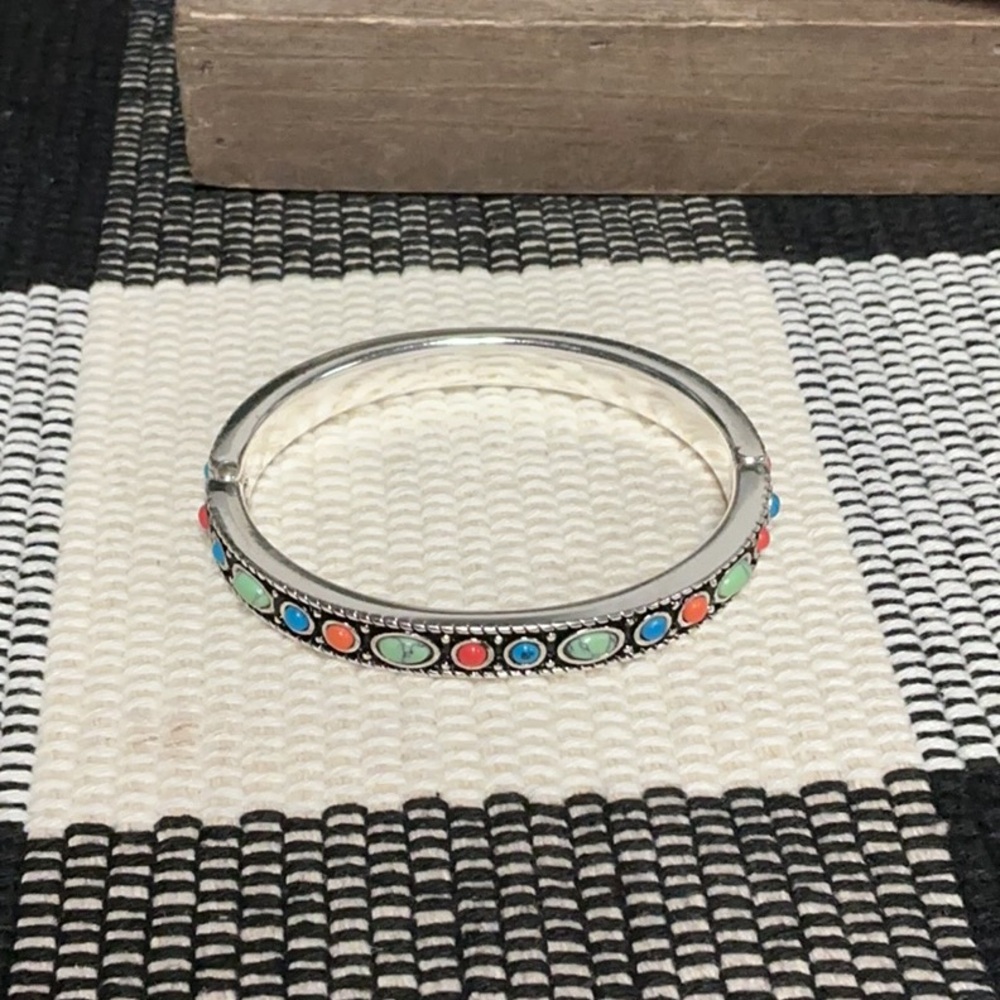 Brighton great shape Loretto Mesa silver hinged magnetic closure stone bracelet - Picture 4 of 5